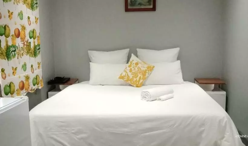 Aamiaismajoitus (B&B) Heroes Garden Lodge