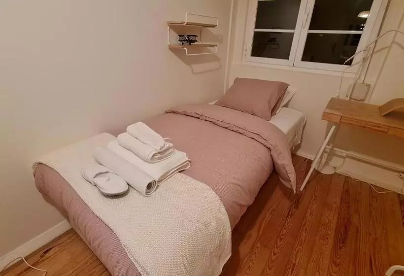 تختخواب و صبحانه Majesticlara Lisbon Guest House