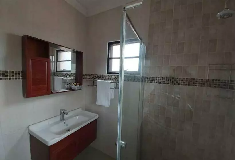 تختخواب و صبحانه Top Stay Inn