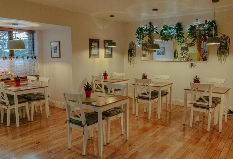 Пансион Mount Barker