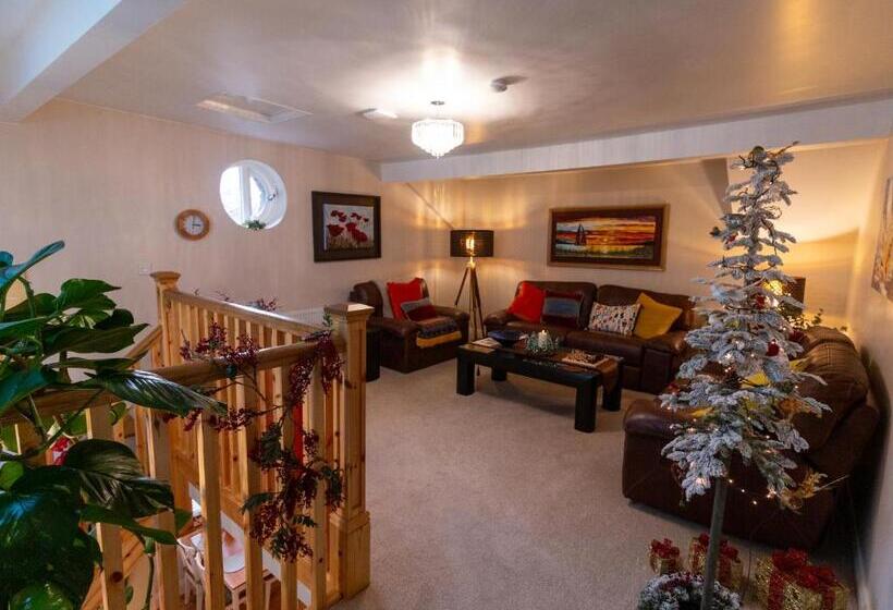 Пансион Mount Barker