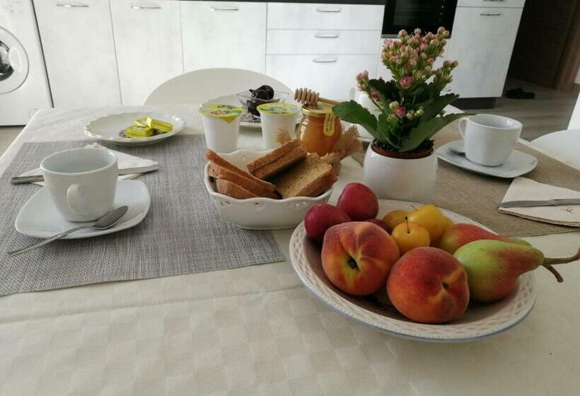 膳宿费 Sa Banita Affittacamere