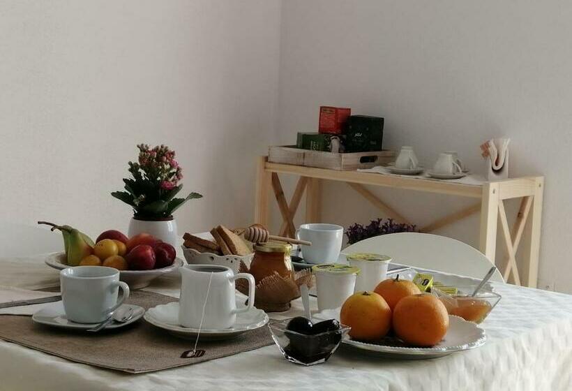 膳宿费 Sa Banita Affittacamere