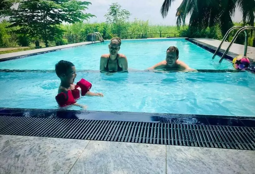 پانسیون Walawa Lodge Udawalawe