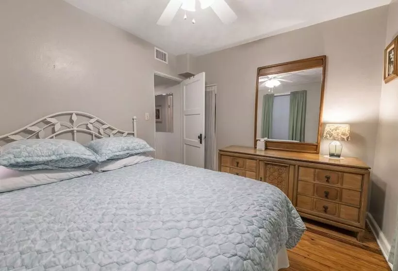 Historic Tremain Cottages