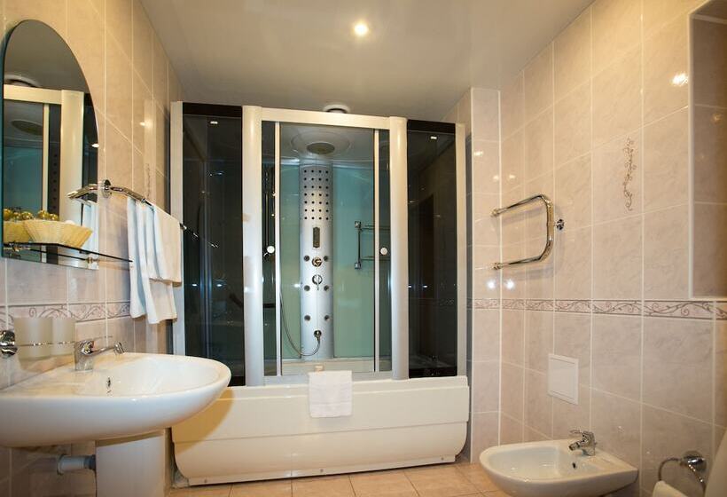 Business Hotel Kostroma