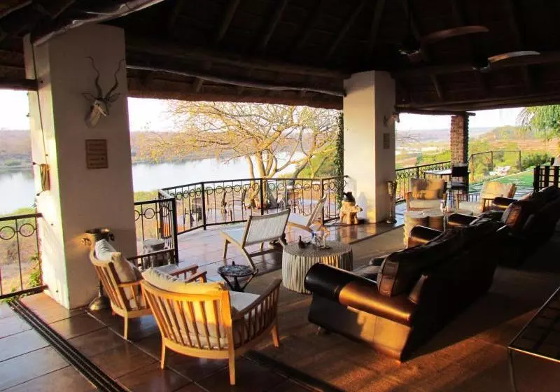 ホテル Buhala Game Lodge