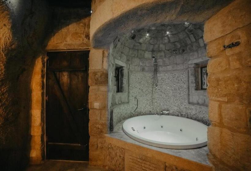 ホテル Dere Suites Cappadocia