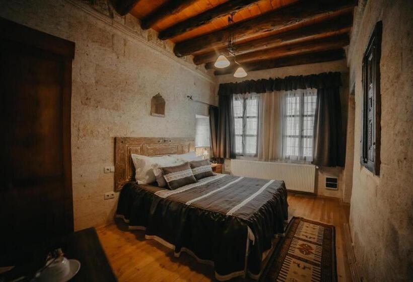 ホテル Dere Suites Cappadocia