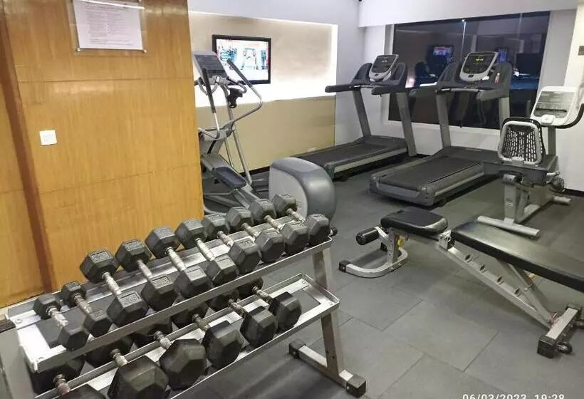 Fortune Select Sg Highway, Ahmedabad Member Itc S Hotel Group