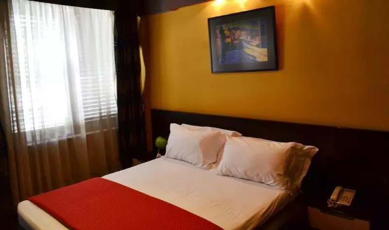 Green House Hotel & Restaurant