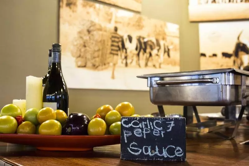 هتل Hakusembe River Lodge