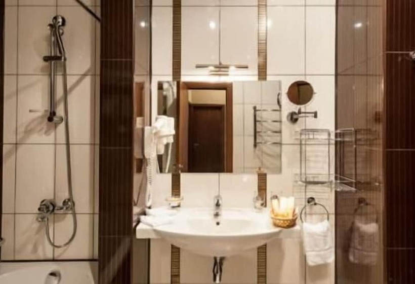 هتل Heliopark Residence