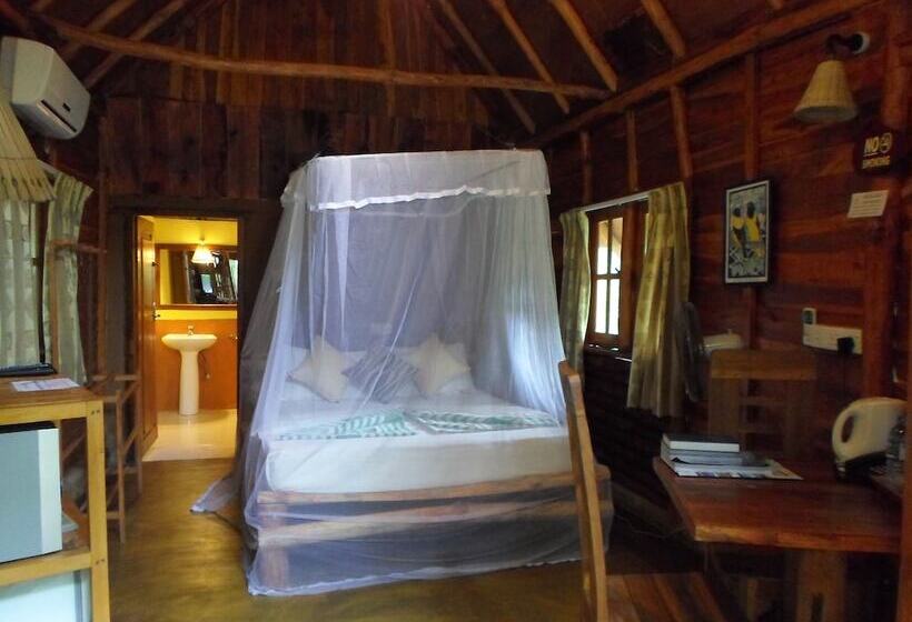 호텔 Kirinda Beach Resort