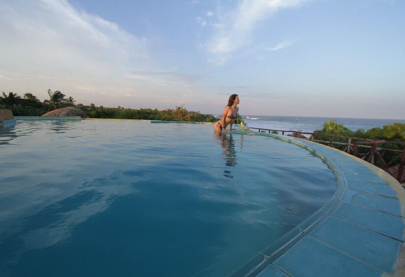 호텔 Kirinda Beach Resort