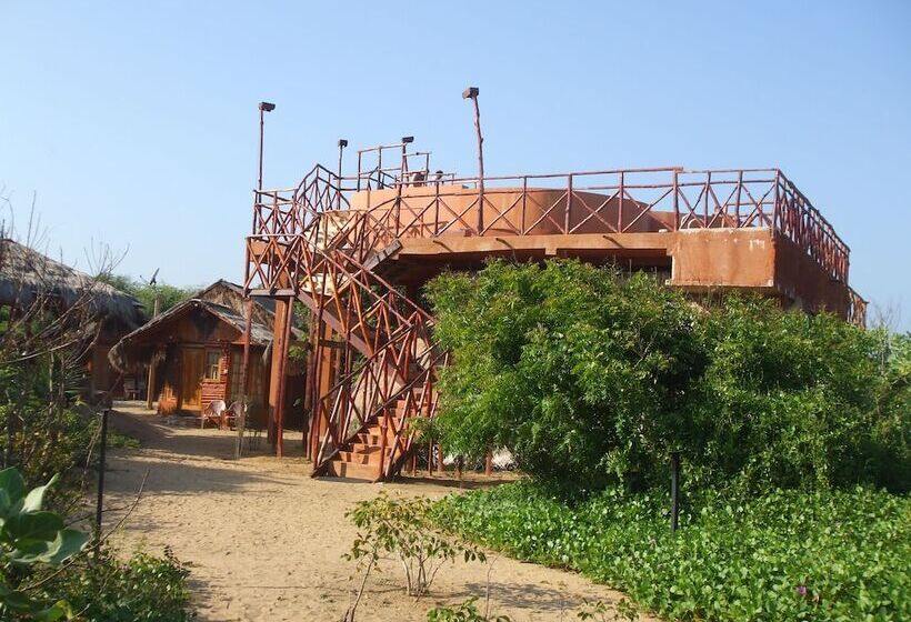 호텔 Kirinda Beach Resort