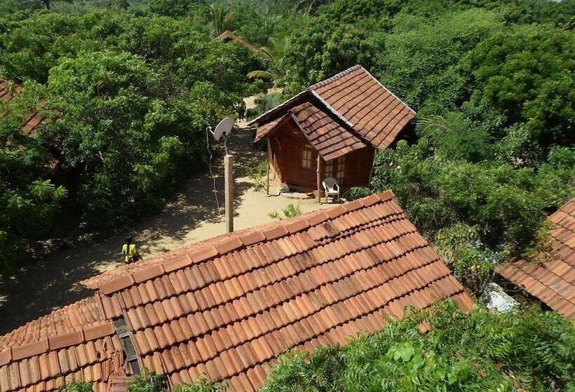 호텔 Kirinda Beach Resort