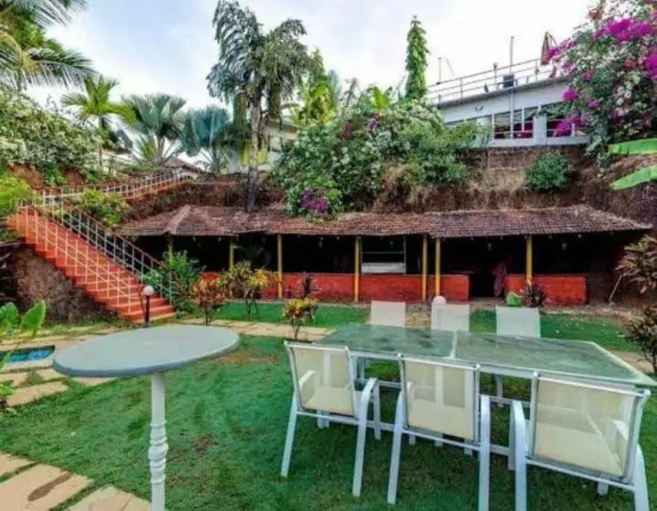 Hotel Morjim