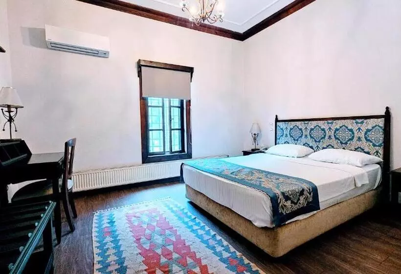 Otantik Hotel & Spa