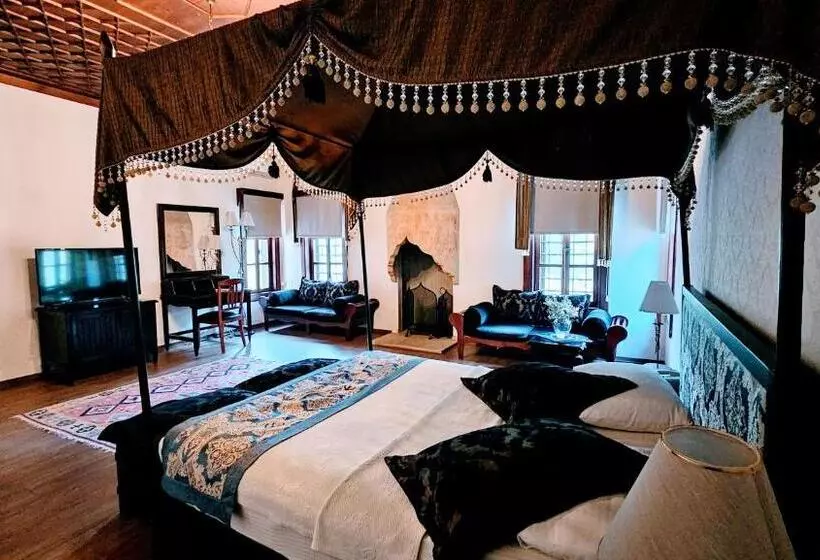 Otantik Hotel & Spa