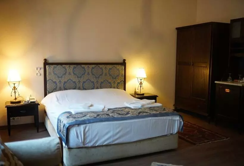 Otantik Hotel & Spa