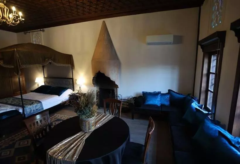 Otantik Hotel & Spa