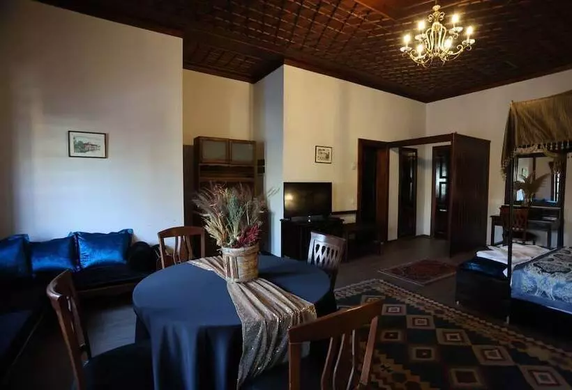 Otantik Hotel & Spa