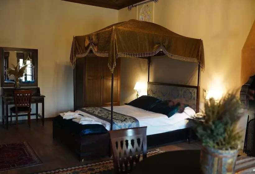 Otantik Hotel & Spa