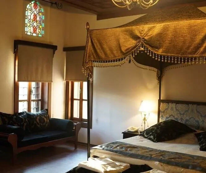 Otantik Hotel & Spa