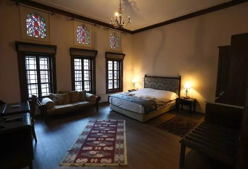 Otantik Hotel & Spa