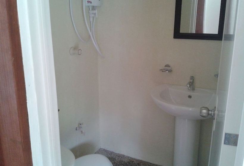 فندق Panglao Palms Apartelle