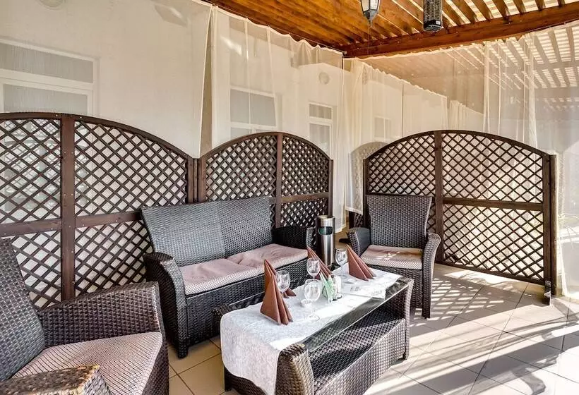 בית מלון כפרי Park City