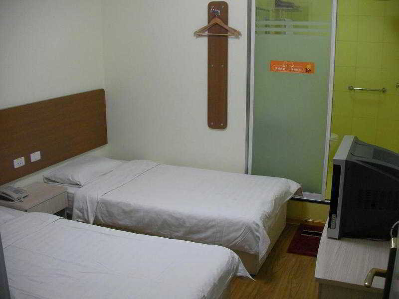 فندق Qing Long Business