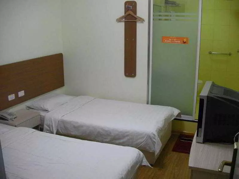 Отель Qing Long Business