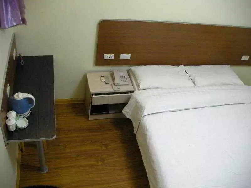 Отель Qing Long Business