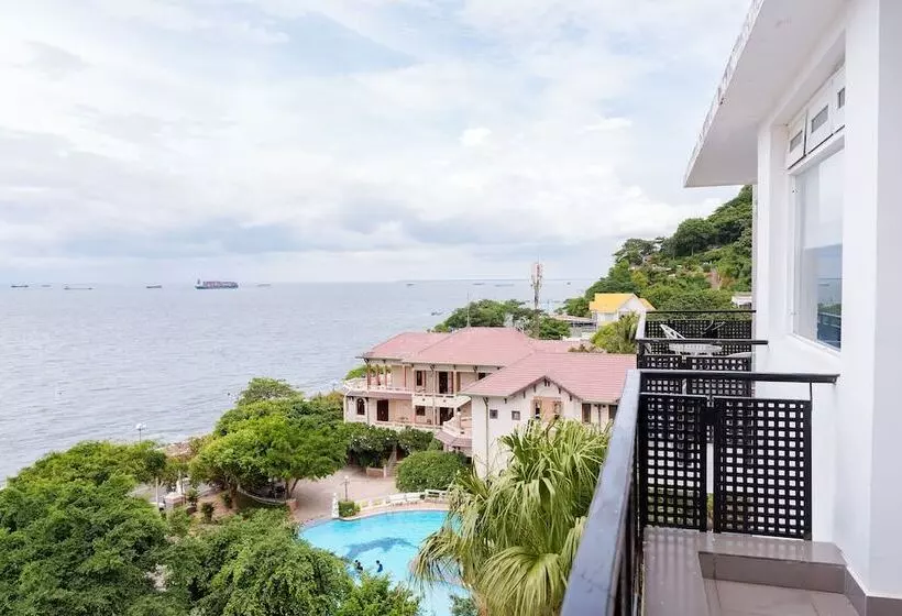 هتل Seaside Resort Vung Tau