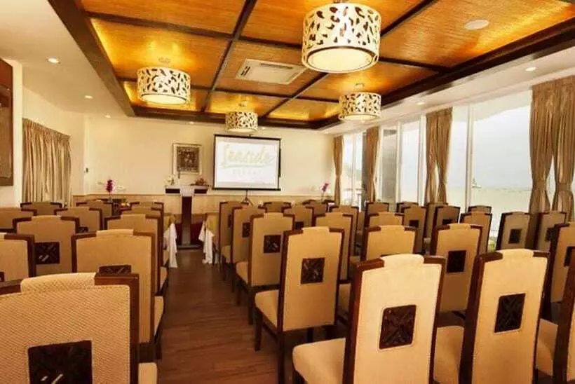 هتل Seaside Resort Vung Tau