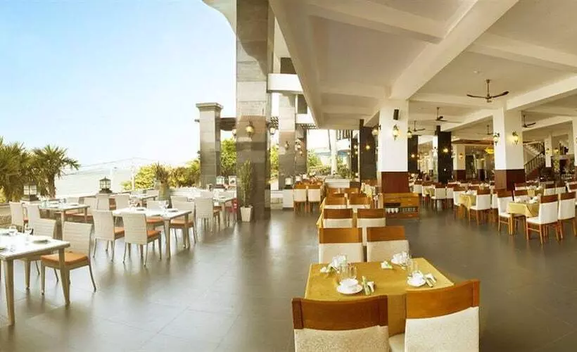 هتل Seaside Resort Vung Tau