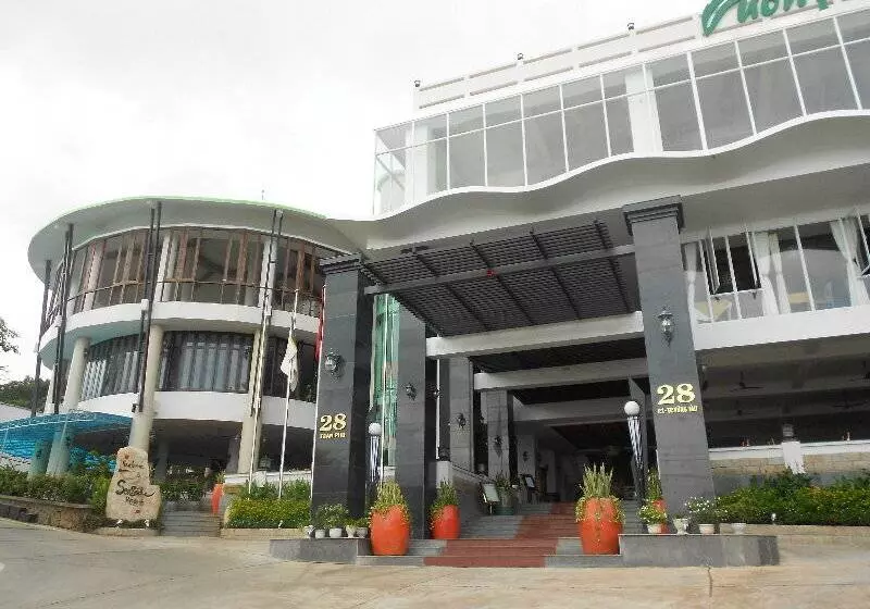 هتل Seaside Resort Vung Tau