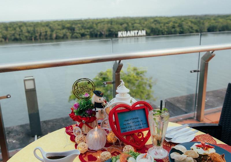 Отель Sentral Kuantan @ Riverview City Centre