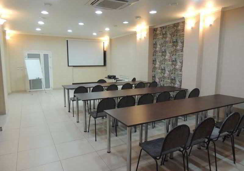 בית מלון כפרי Solnechniy