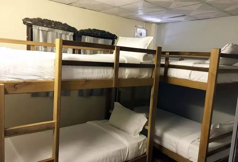 New Ihouse Hotel   Hostel