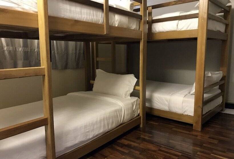 New Ihouse Hotel   Hostel