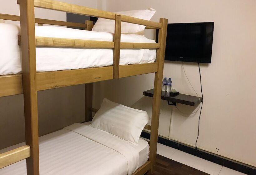 New Ihouse Hotel   Hostel