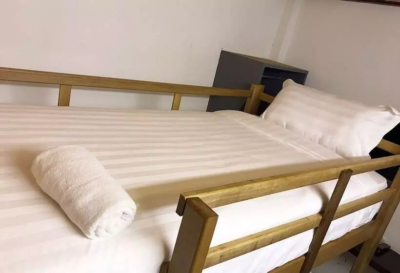 New Ihouse Hotel   Hostel