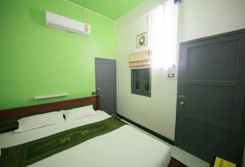 New Ihouse Hotel   Hostel