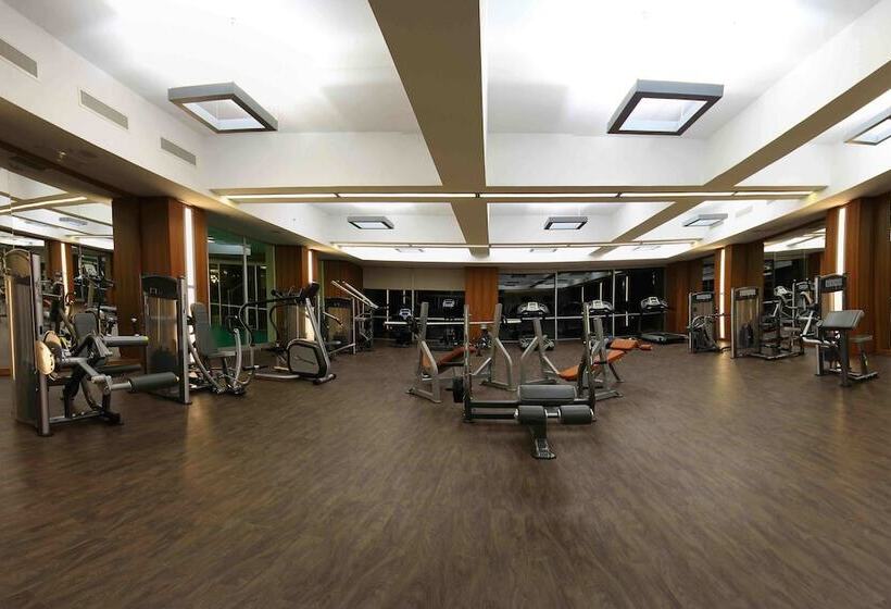 فندق Sky Tower Deluxe