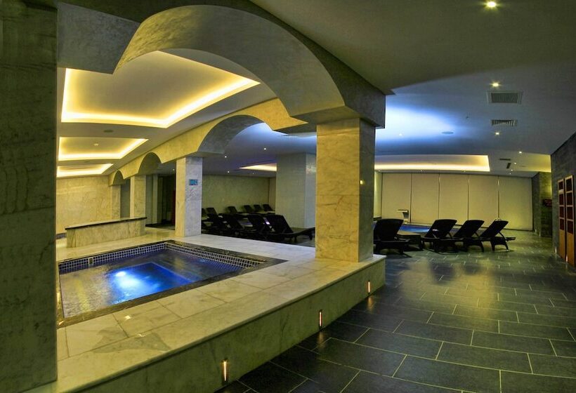 فندق Sky Tower Deluxe