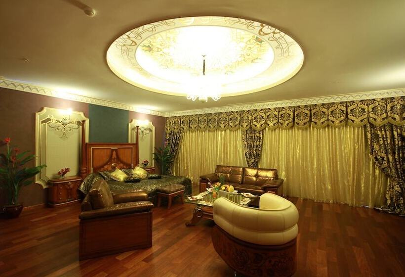 فندق Sky Tower Deluxe