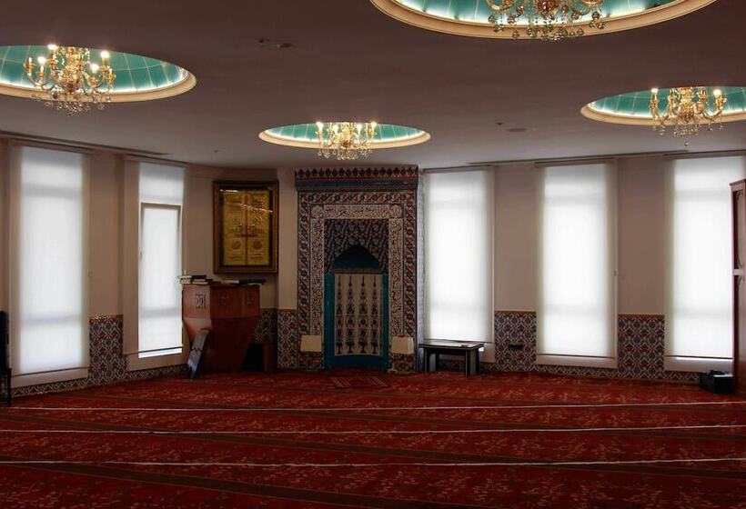 فندق Sky Tower Deluxe